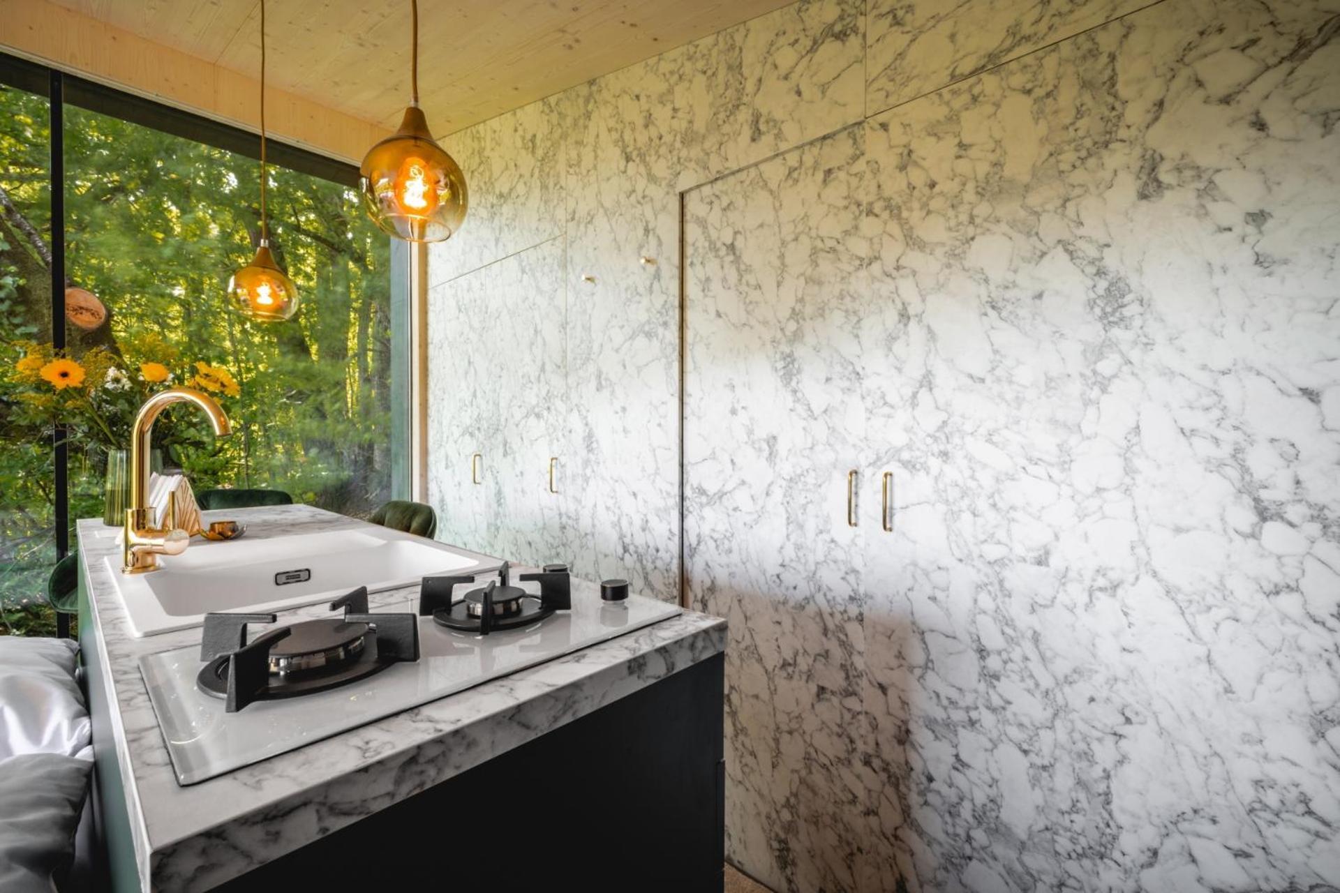 Kutica Apartment โนวา บายา ภายนอก รูปภาพ